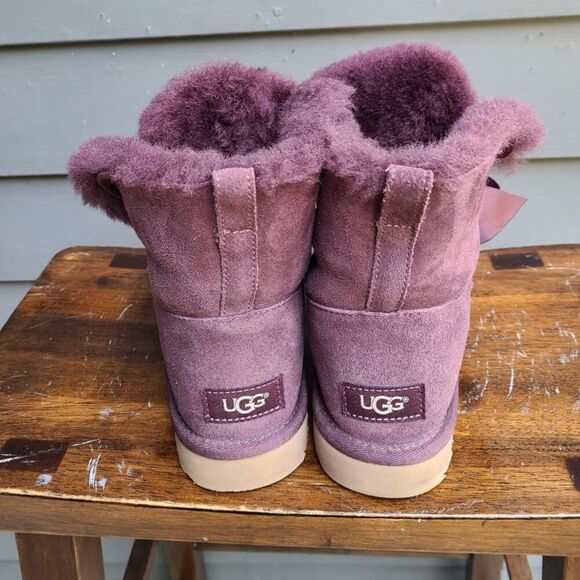 UGG Gita Bow Mini Boot Eggplant Purple Suede Shearling size 7 - Picture 8 of 11